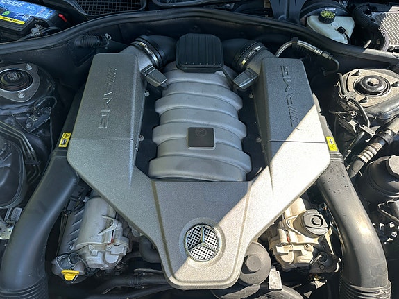 Mercedes-Benz CL63 12 of 14