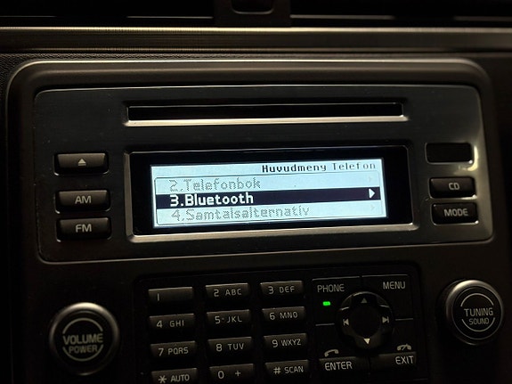 Volvo V70 13 of 20