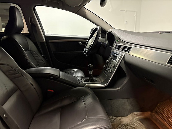 Volvo V70 18 of 20