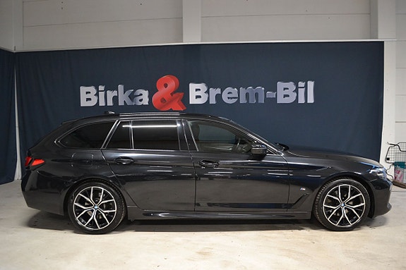 BMW 520d 3 of 5