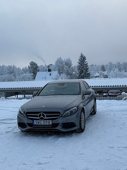 Mercedes-Benz C220 d 12 of 13