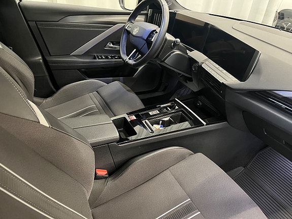 Opel Astra 7 of 9