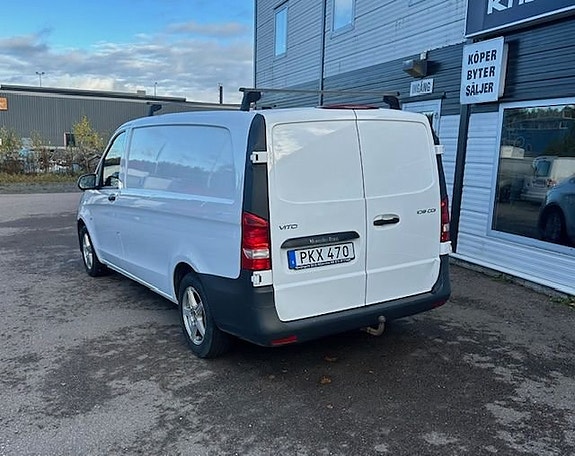 Mercedes-Benz Vito 109 4 of 5