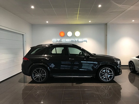 Mercedes-Benz GLE350 e 2 of 5