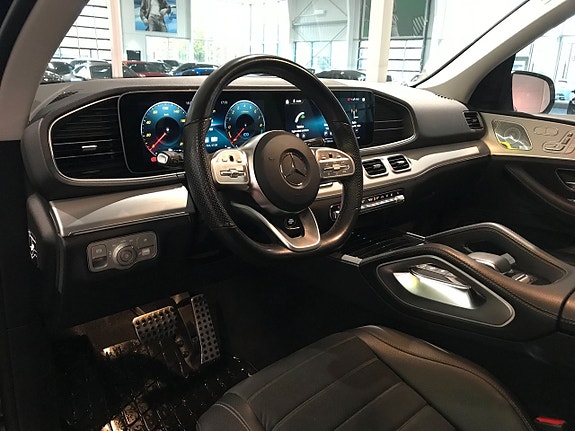 Mercedes-Benz GLE350 e 6 of 17