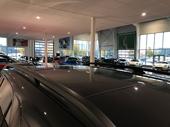 Mercedes-Benz GLE350 e 3 of 5