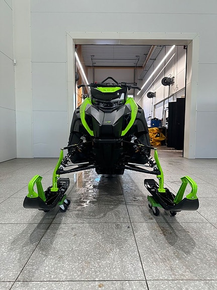 Arctic Cat M 858 Sno Pro ES 4 of 4
