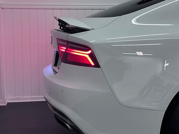Audi A7 10 of 28