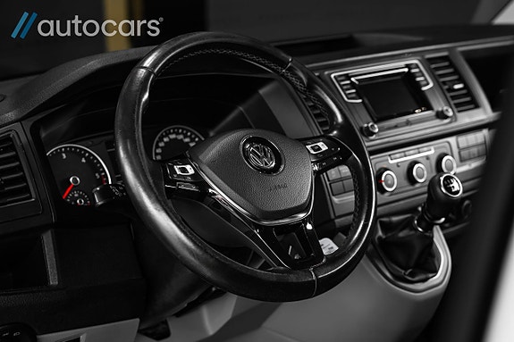 Volkswagen Transporter 15 of 27