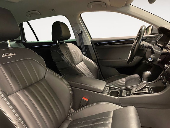 Skoda Superb 17 of 27