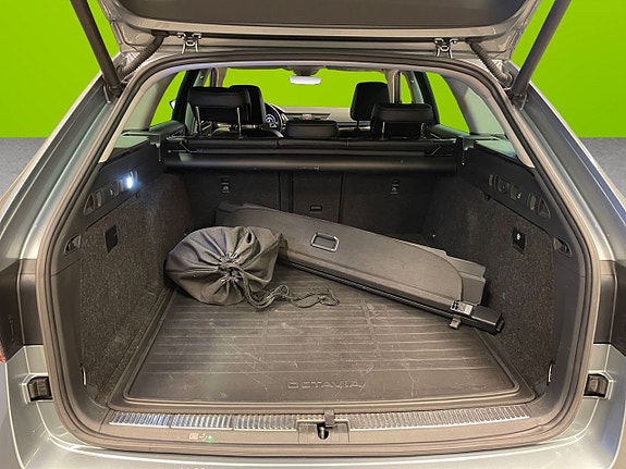 Skoda Superb 18 of 27