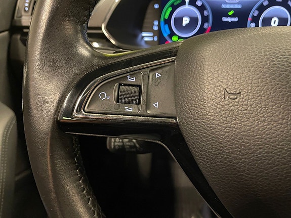 Skoda Superb 24 of 27