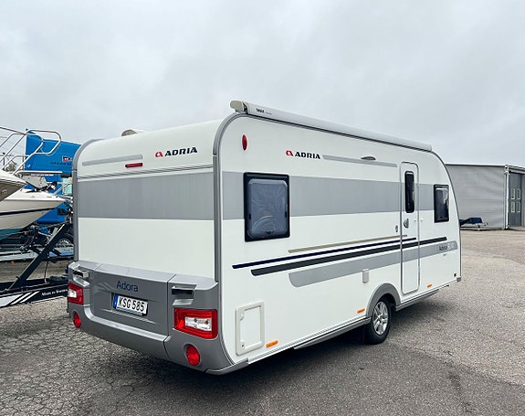 Adria Adora 522 UP 50-års Jubileumsmodell | Markis + Förtält | Tillfälle!