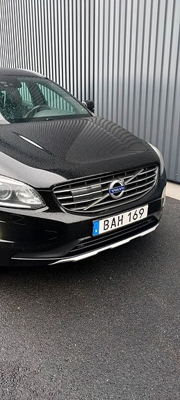 Volvo XC60 14 of 18