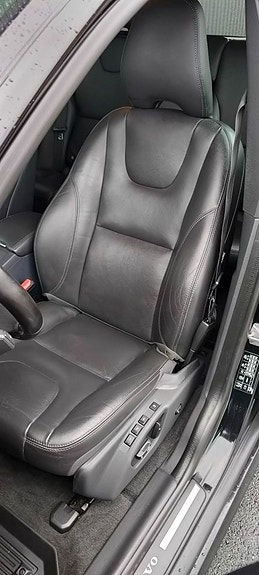 Volvo XC60 5 of 5