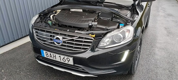 Volvo XC60 16 of 18
