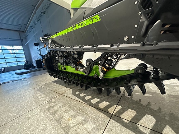 Arctic Cat M600 Catalyst DEMO 4 of 5