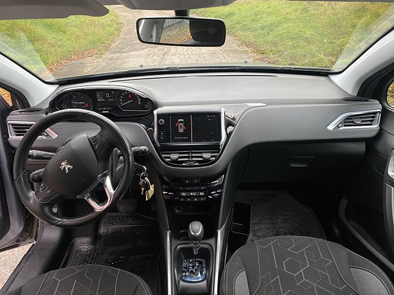 Peugeot 2008 8 of 8