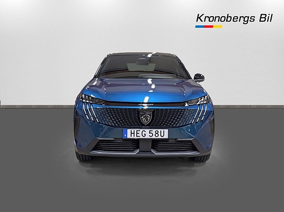 Peugeot 3008 2 of 5