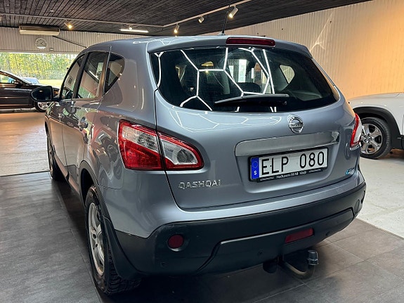 Nissan Qashqai 4 of 5
