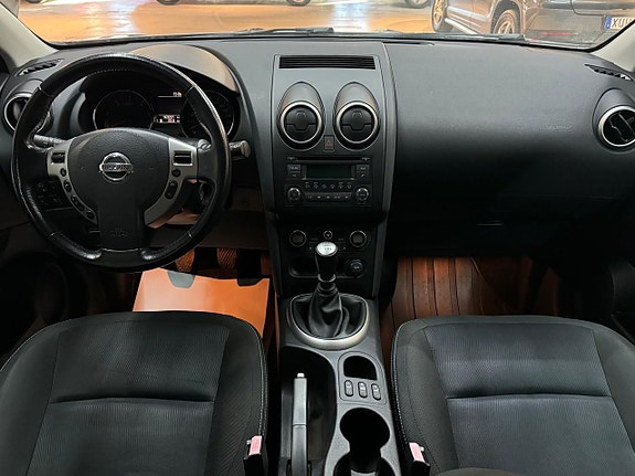 Nissan Qashqai 6 of 14