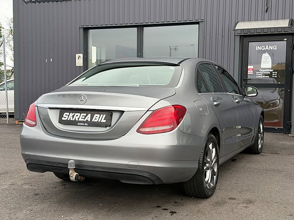 Mercedes-Benz C220 d 9 of 19