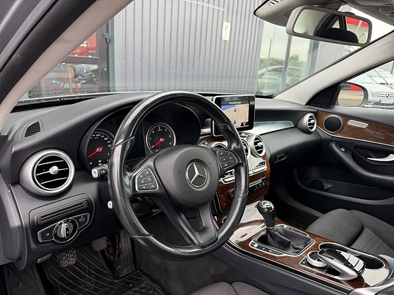 Mercedes-Benz C220 d 10 of 19