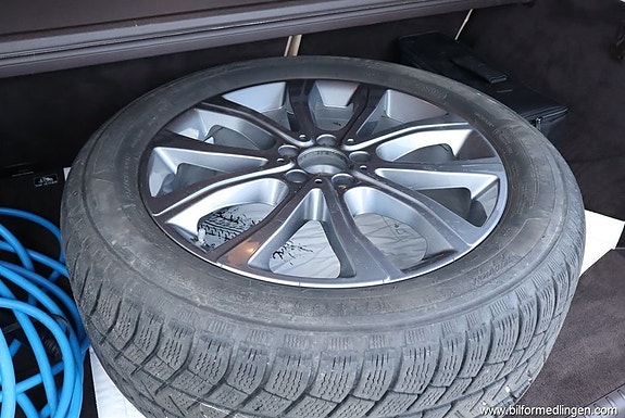 Mercedes-Benz GLE500 e 19 of 23