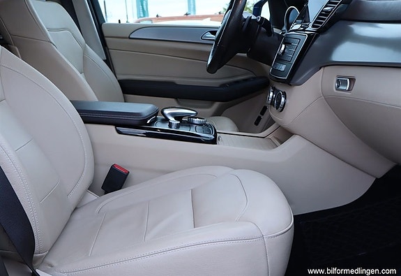 Mercedes-Benz GLE500 e 5 of 23