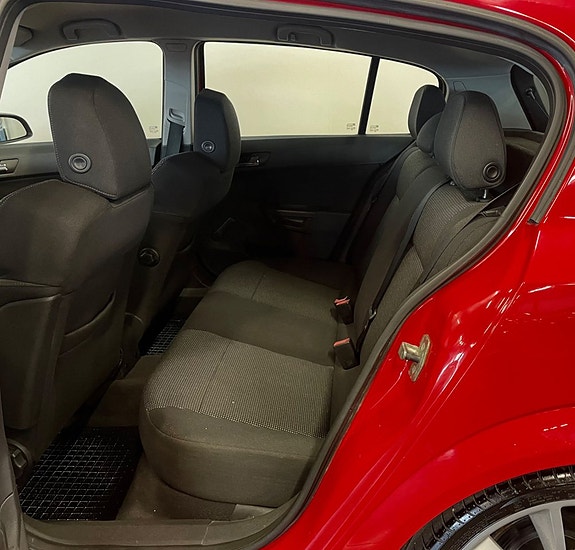 Opel Astra 7 of 11
