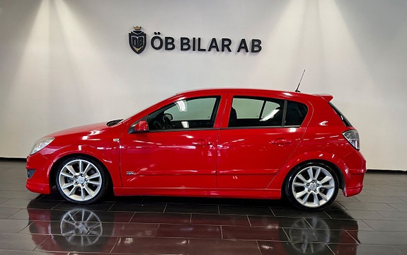 Opel Astra 4 of 5