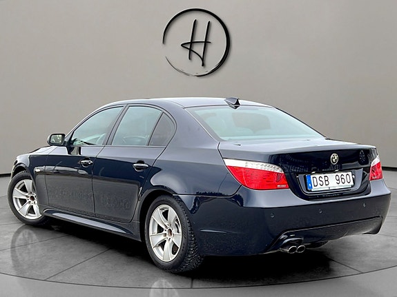 BMW 530i 8 of 24