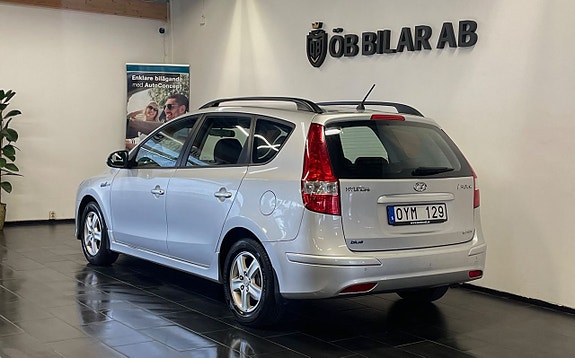 Hyundai i30 3 of 11