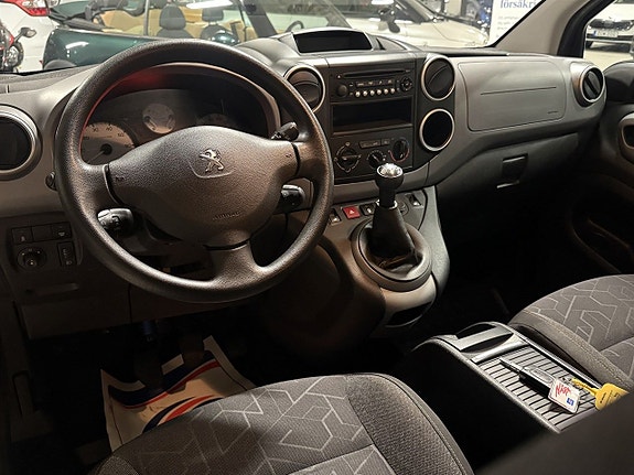 Peugeot Partner Tepee 6 of 12