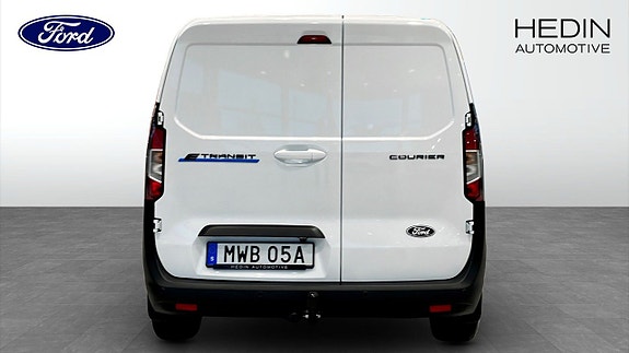 Ford E-Transit Courier 7 of 9