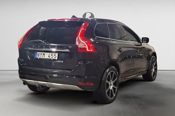 Volvo XC60 7 of 17