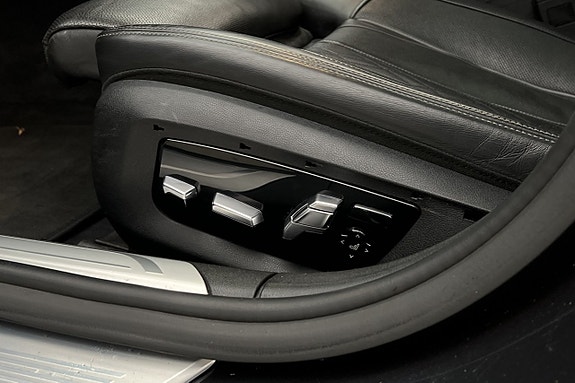 BMW 730 30 of 30
