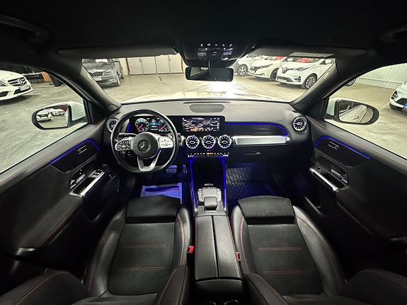 Mercedes-Benz GLB200 d 11 of 20