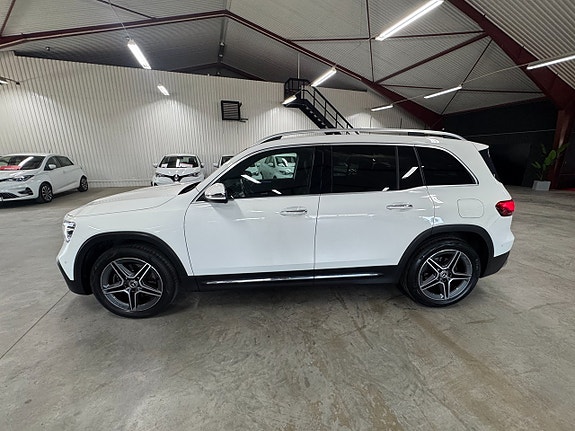 Mercedes-Benz GLB200 d 4 of 20