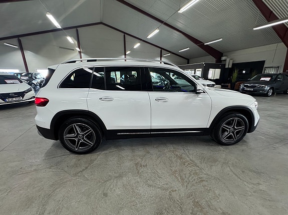 Mercedes-Benz GLB200 d 5 of 20