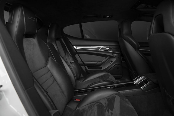 Porsche Panamera GTS 10 of 21