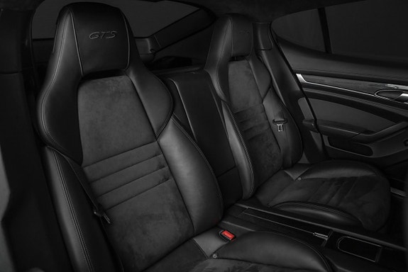 Porsche Panamera GTS 9 of 21