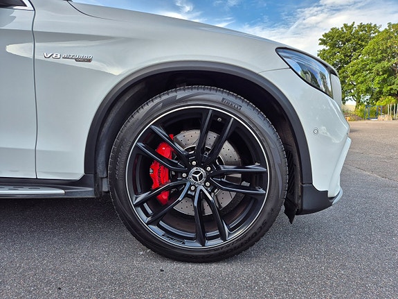 Mercedes-Benz GLC63 4 of 5