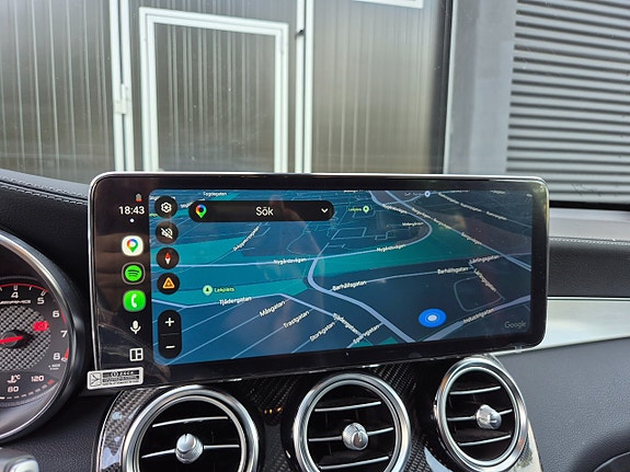 Mercedes-Benz GLC63 20 of 30