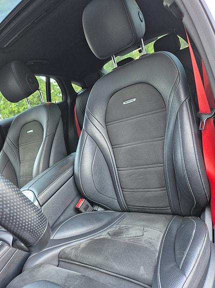 Mercedes-Benz GLC63 18 of 30