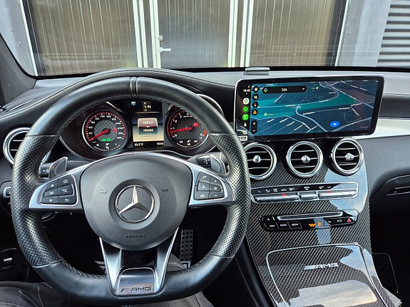 Mercedes-Benz GLC63 21 of 30
