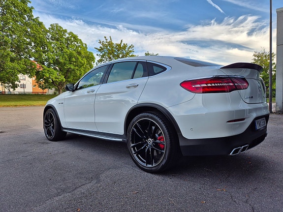 Mercedes-Benz GLC63 10 of 30
