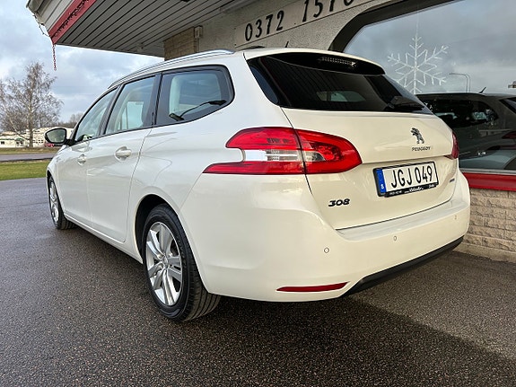 Peugeot 308 3 of 21