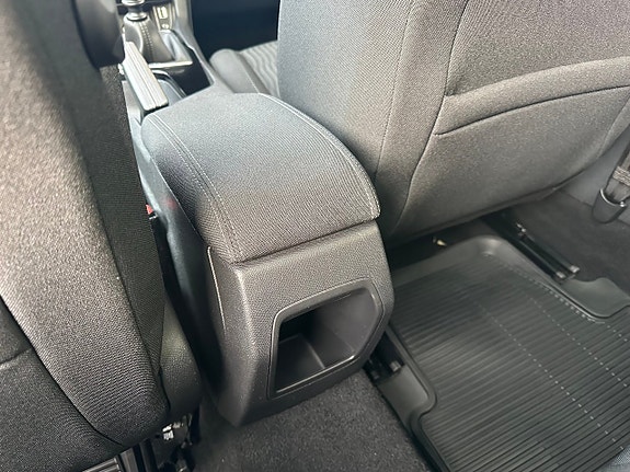 Peugeot 308 17 of 21