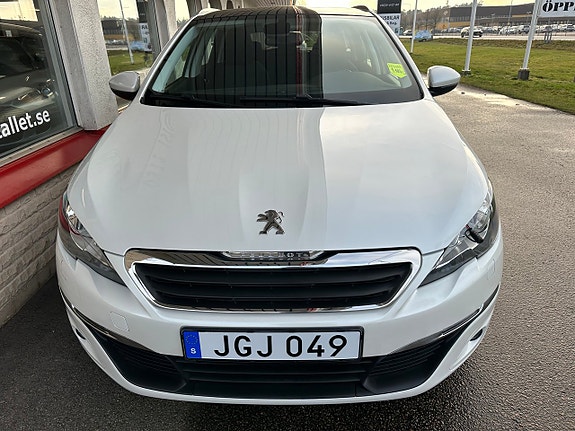 Peugeot 308 7 of 21
